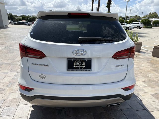 Used 2017 Hyundai Santa Fe Sport FWD image 3
