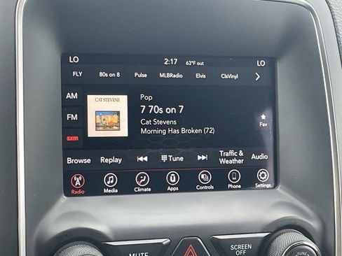 Used 2019 Dodge Durango SXT w/ 3rd Row Seating Group image 19