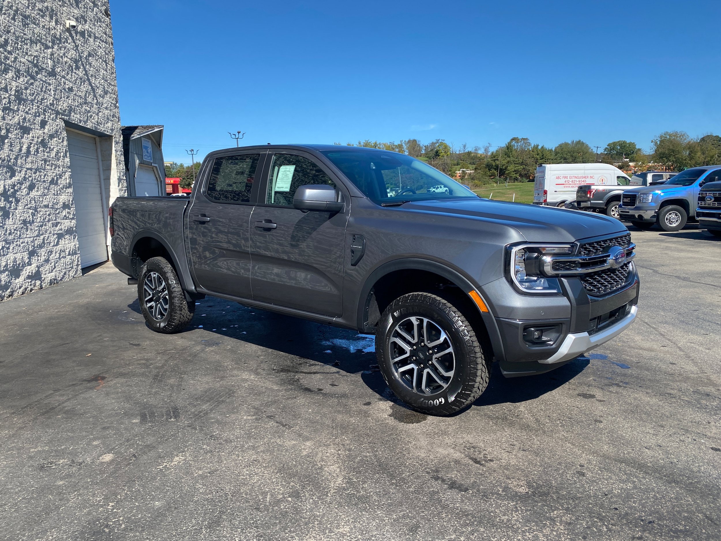 New 2026 Ford Ranger Lariat w/ Convenience Package AWD/4WD image 12