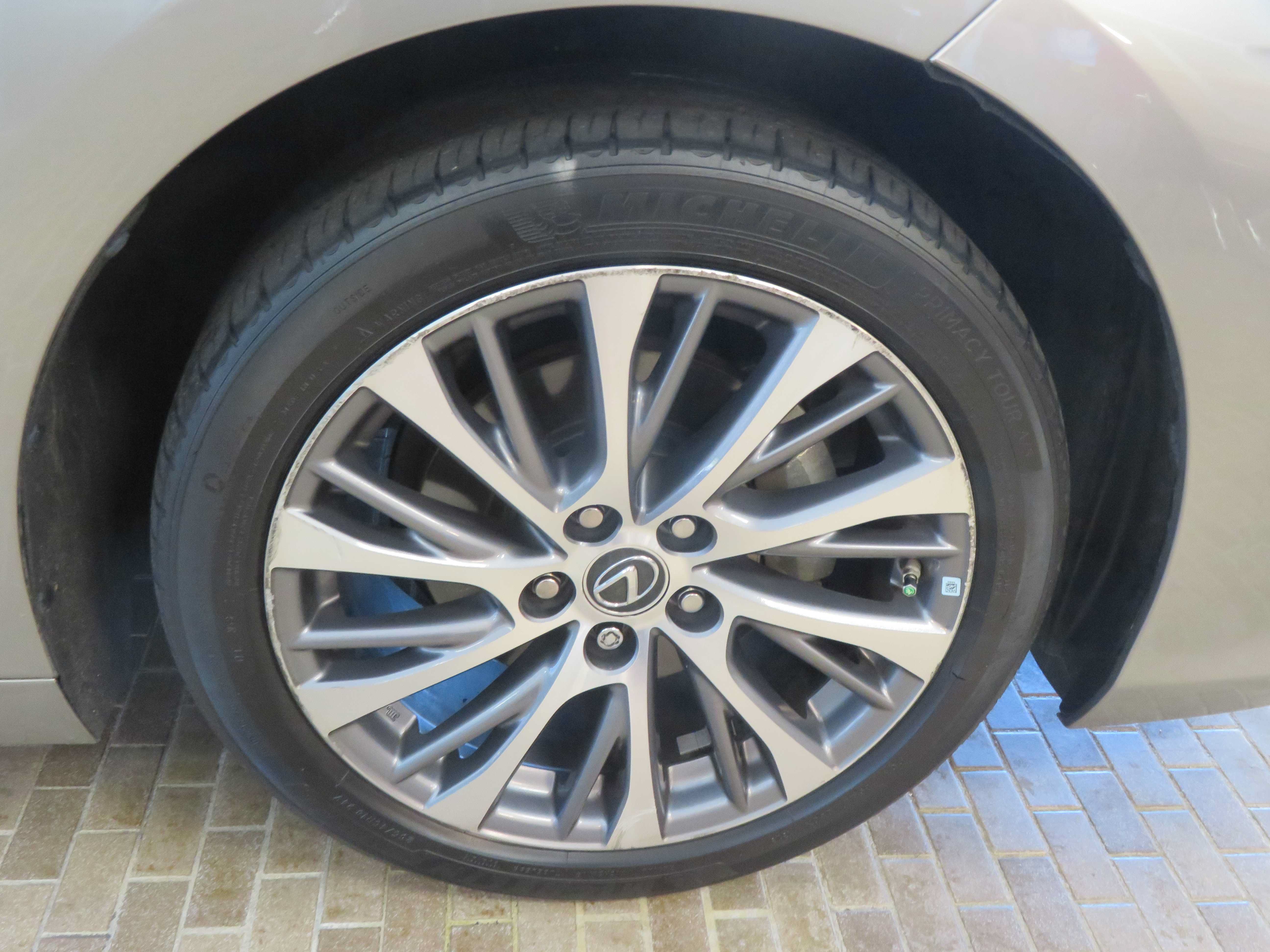 Used 2021 Lexus ES 350 w/ Premium Package FWD image 10