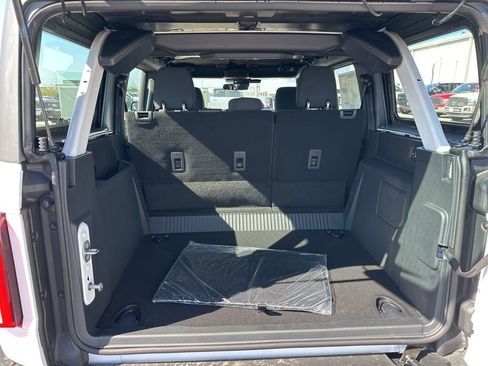 New 2025 Ford Bronco 4-Door image 36