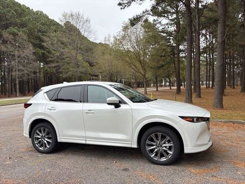 New 2025 MAZDA CX-5 AWD 2.5 S w/ Premium Plus Pkg image 36