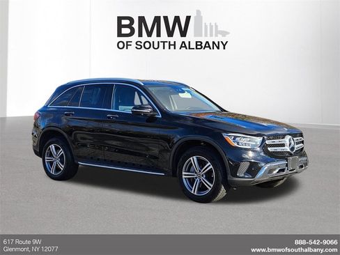 Used 2022 Mercedes-Benz GLC 300 4MATIC image 1