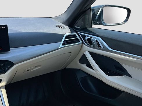 Used 2025 BMW i4 eDrive40 w/ Premium Package RWD image 25