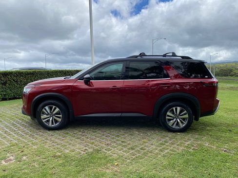 Used 2022 Nissan Pathfinder SL AWD/4WD image 22