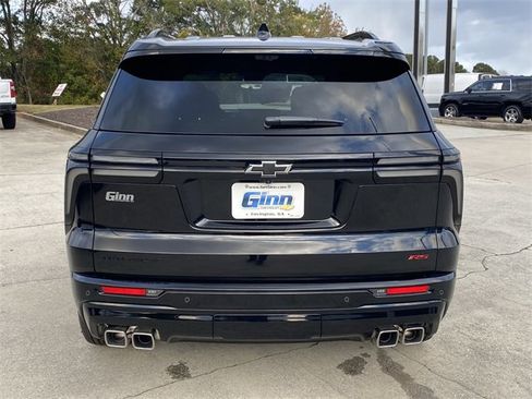 New 2025 Chevrolet Traverse RS w/ LPO, Floor Liner Package image 4
