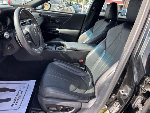 Used 2023 Lexus ES 350 F Sport image 7