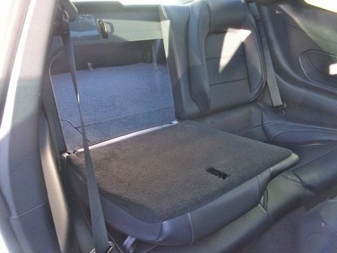 Used 2025 Ford Mustang GT Premium RWD image 27