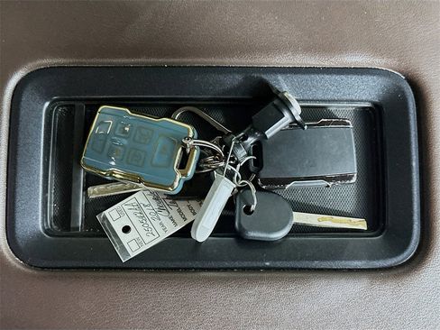 Used 2018 Chevrolet Tahoe LT w/ Max Trailering Package image 35