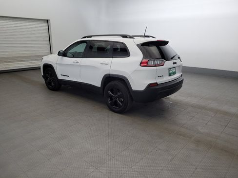 Used 2021 Jeep Cherokee Latitude Plus AWD/4WD image 3