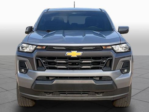 Certified 2024 Chevrolet Colorado LT w/ LT Convenience Package II AWD/4WD image 4