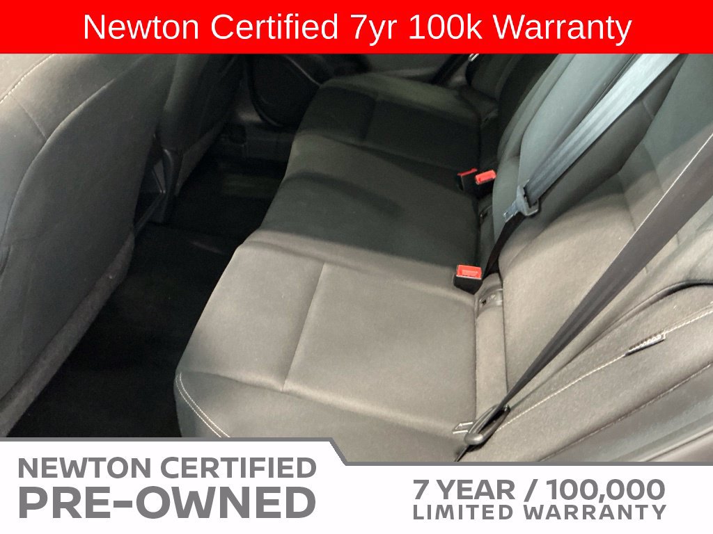 Used 2023 Nissan Rogue S FWD image 16