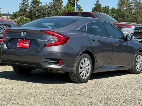 Used 2018 Honda Civic LX image 3