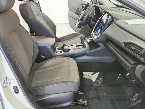 Used 2025 Subaru Crosstrek 2.0i Premium AWD/4WD image 36