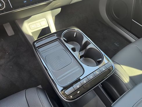 New 2026 Hyundai Ioniq 5 SEL AWD/4WD image 18