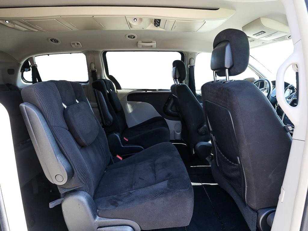 Used 2012 Dodge Grand Caravan Crew w/ Crew Value Pkg FWD image 23