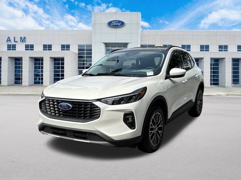 New 2025 Ford Escape SE FWD image 1