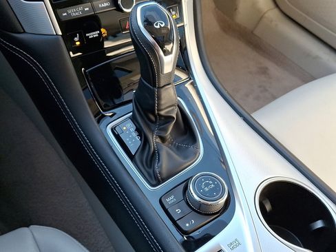 Used 2019 INFINITI Q50 Luxe w/ Essential Package (3.0T Luxe) image 27