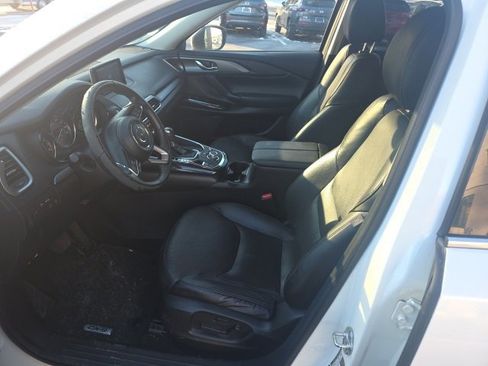 Used 2017 MAZDA CX-9 Touring image 6