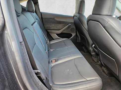 Used 2026 Tesla Model Y 2WD image 16
