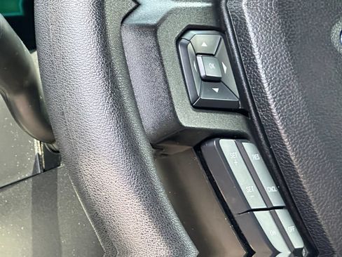 Used 2019 Ford F150 XLT AWD/4WD image 24