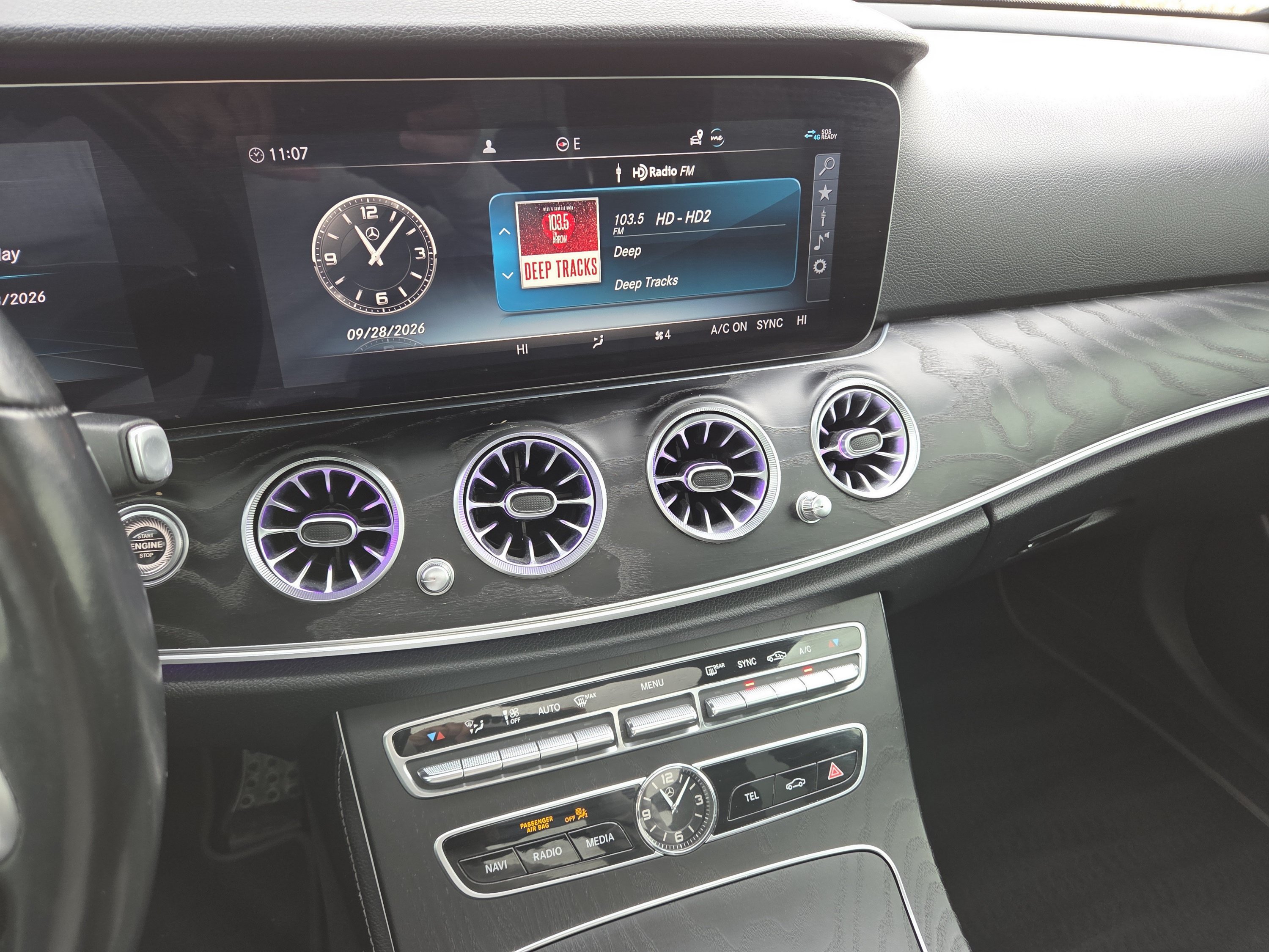 Used 2019 Mercedes-Benz E 300 4MATIC image 38