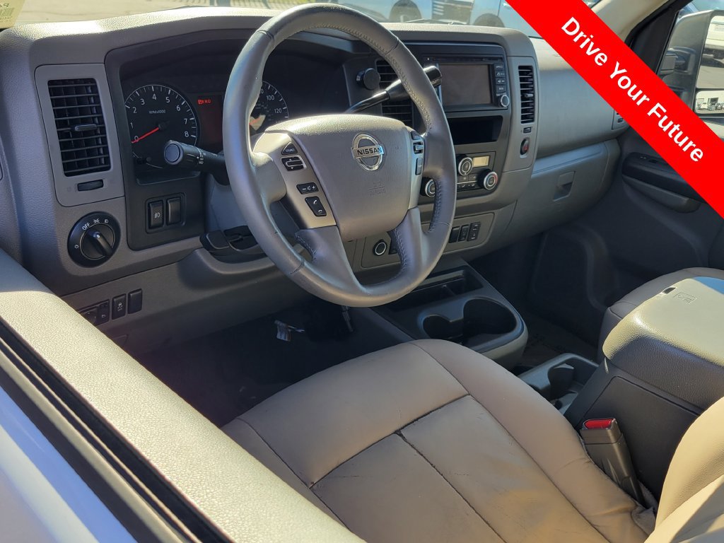 Used 2019 Nissan NV 3500 SL RWD image 5