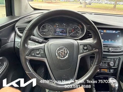 Used 2020 Buick Encore Preferred w/ Safety Package FWD image 17