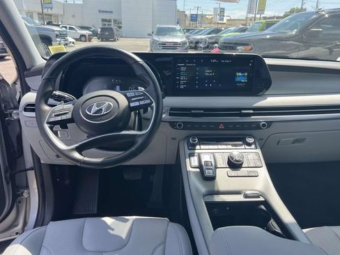 Used 2024 Hyundai Palisade SEL AWD/4WD image 14