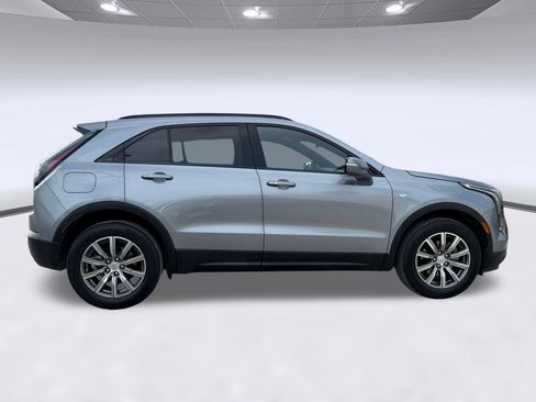 Certified 2023 Cadillac XT4 Sport FWD image 8