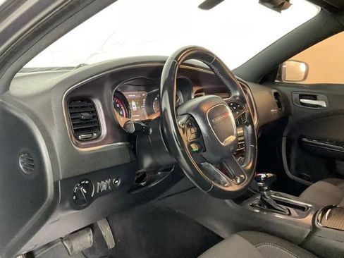 Used 2018 Dodge Charger SXT w/ Blacktop Package image 13