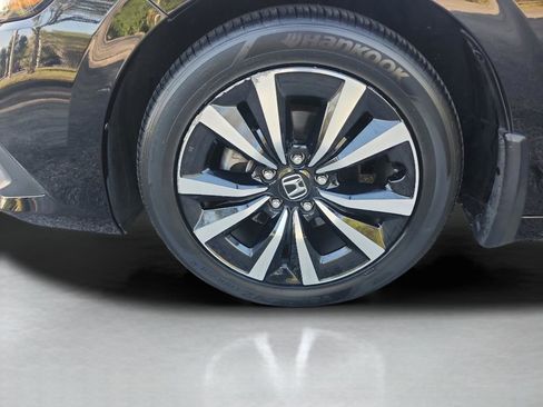 Used 2024 Honda Civic EX-L image 37