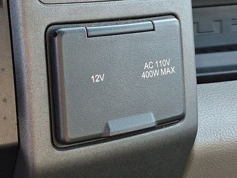 Used 2022 Ford F250 XL w/ Power Equipment Group image 29