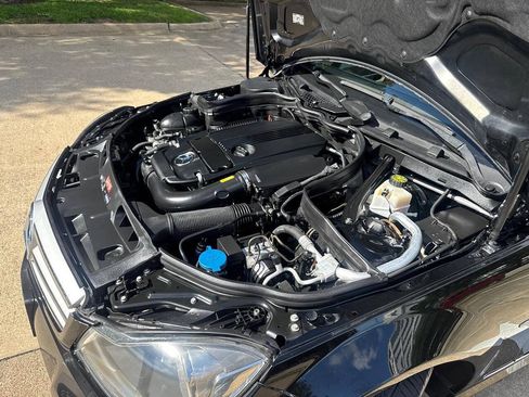 Used 2012 Mercedes-Benz C 250 Sedan image 35