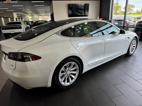 Used 2018 Tesla Model S 75D AWD/4WD image 4