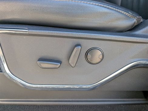 Used 2023 Ford F250 Lariat w/ Lariat Ultimate Package image 15