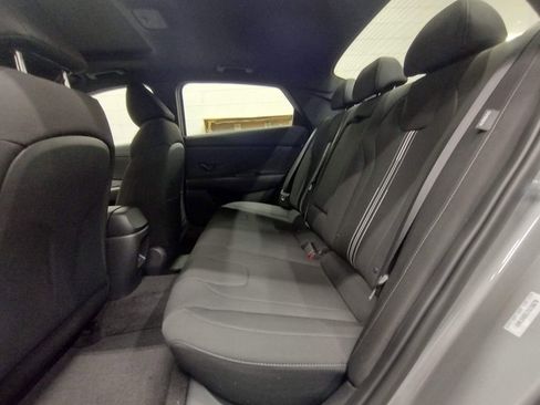 New 2026 Hyundai Elantra SEL Sport image 30