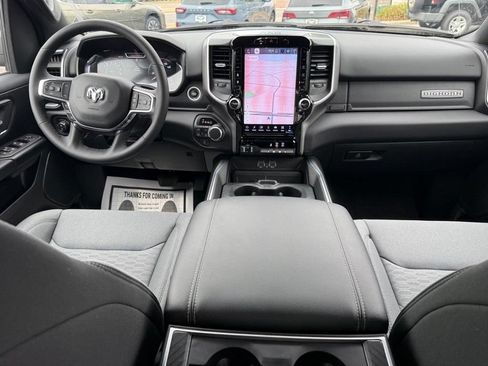 Used 2026 RAM 1500 Big Horn AWD/4WD image 8