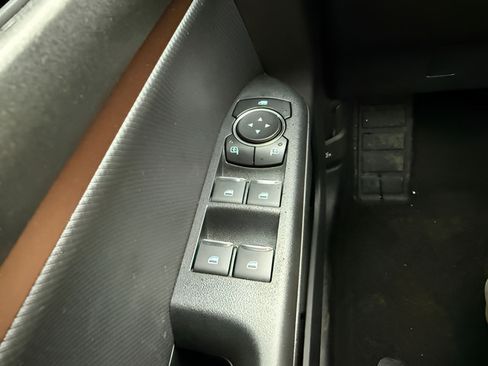 Used 2025 Ford Bronco Sport Outer Banks w/ Outer Banks Tech Package+ AWD/4WD image 25