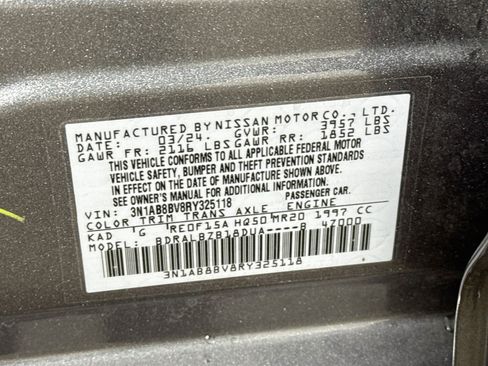 Used 2024 Nissan Sentra S FWD image 27