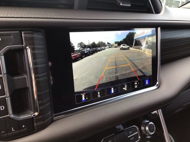 Used 2024 GMC Yukon Denali w/ LPO, Floor Liner Package AWD/4WD image 17