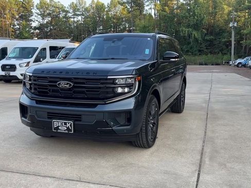 New 2025 Ford Expedition Platinum w/ Stealth Performance Package image 2