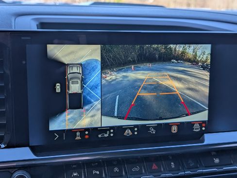 Used 2025 Chevrolet Silverado 1500 LT Trail Boss w/ LT Trail Boss Premium Package image 27