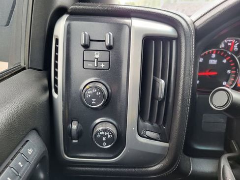 Used 2014 GMC Sierra 1500 SLT w/ Suspension Package, Off-Road AWD/4WD image 21