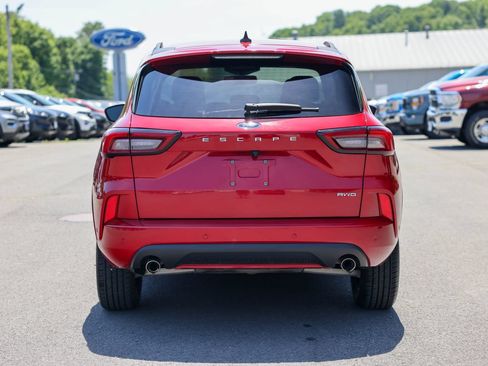 Certified 2023 Ford Escape ST-Line Elite w/ Premium Technology Package AWD/4WD image 4