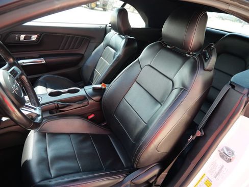 Used 2022 Ford Mustang Premium RWD image 14