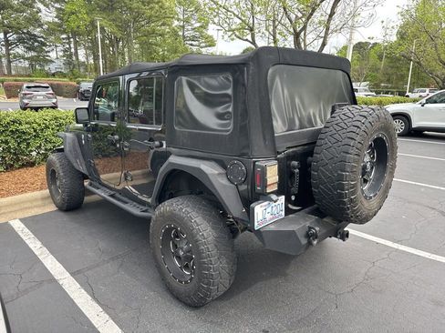 Used 2018 Jeep Wrangler Unlimited Sport S image 14
