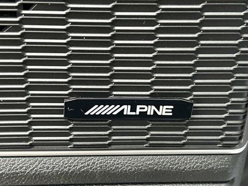 Used 2022 Jeep Grand Cherokee L Limited image 28