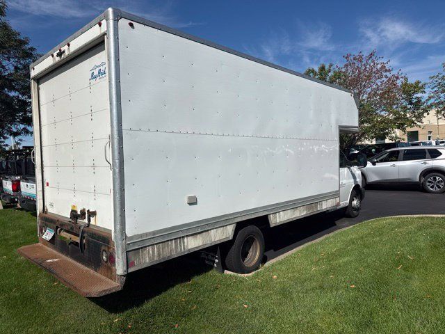 Used 2018 Chevrolet Express 3500 Extended w/ Driver Convenience Package RWD image 5