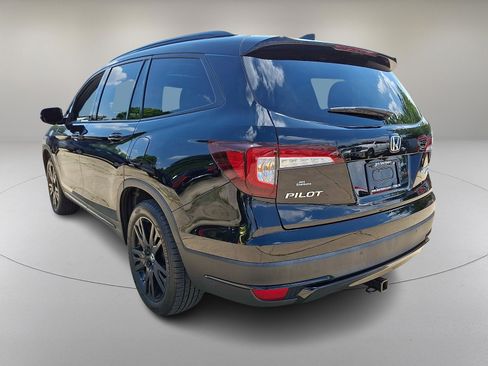Used 2022 Honda Pilot Black Edition image 7